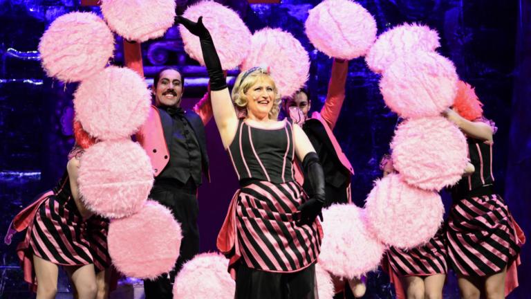 Operetta Cin Ci Là