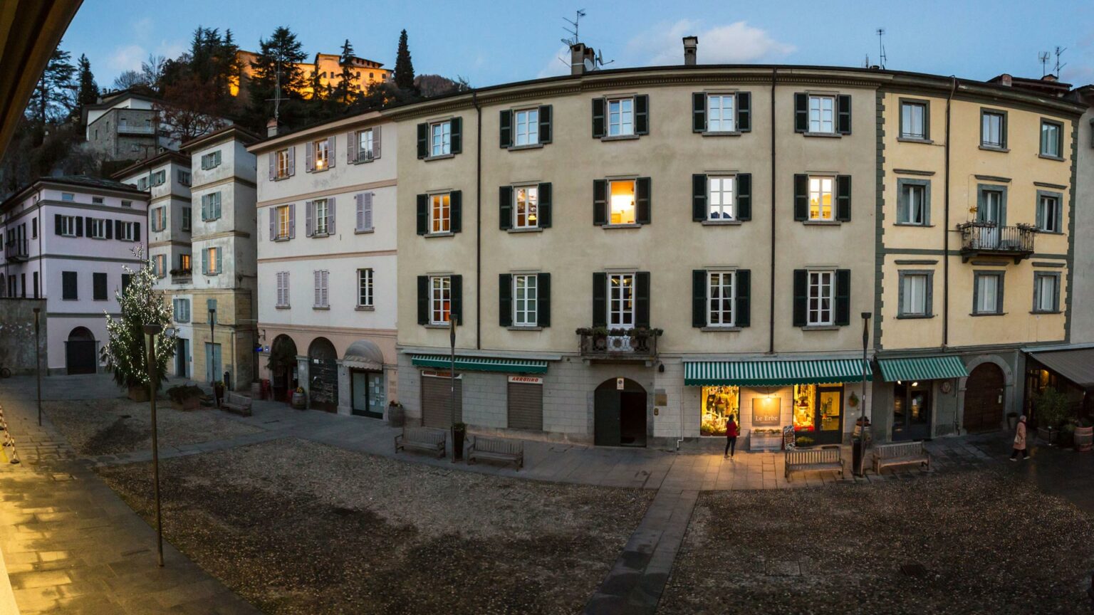 Piazza Cavour
